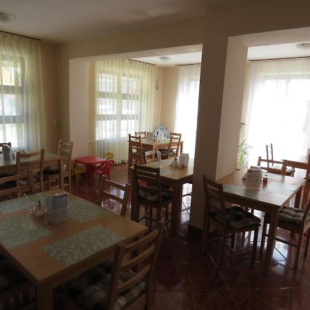 Thermal Apartmanhaz Komárom Екстериор снимка