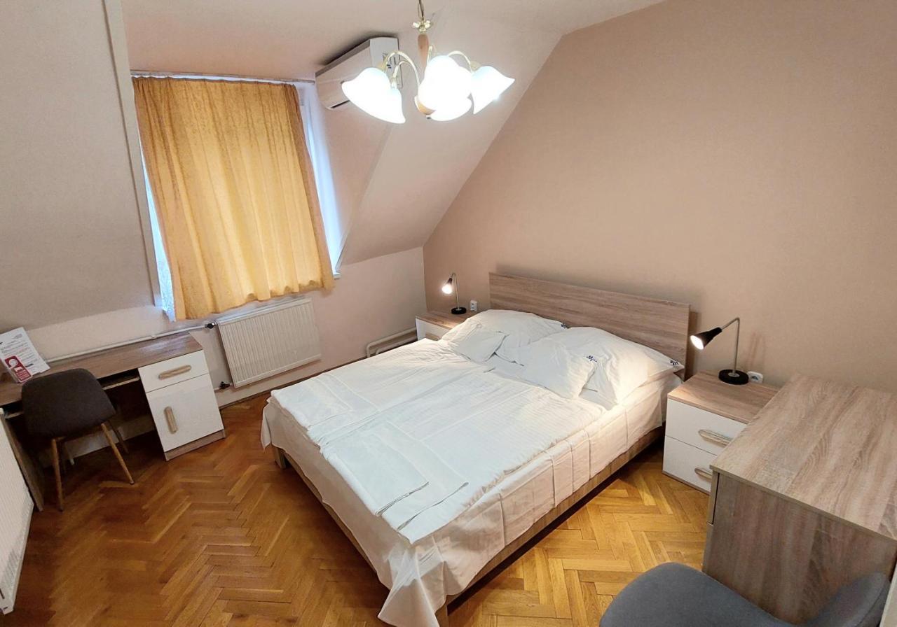 Thermal Apartmanhaz Komárom Екстериор снимка