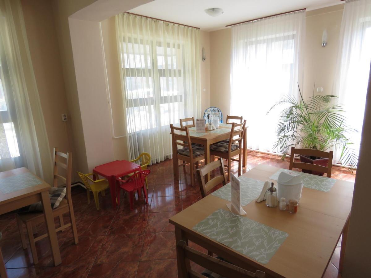 Thermal Apartmanhaz Komárom Екстериор снимка