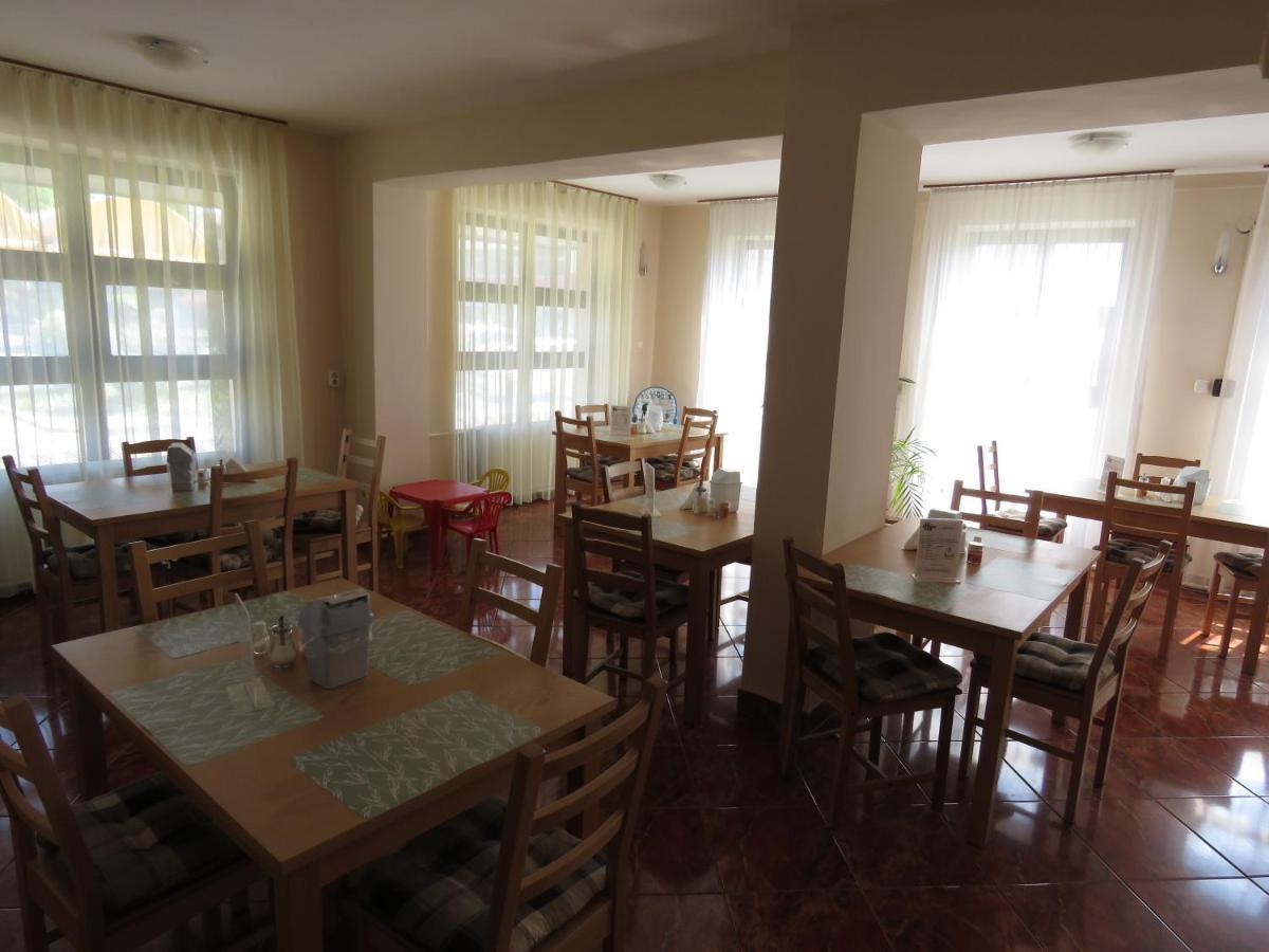 Thermal Apartmanhaz Komárom Екстериор снимка