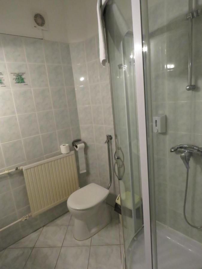 Thermal Apartmanhaz Komárom Екстериор снимка